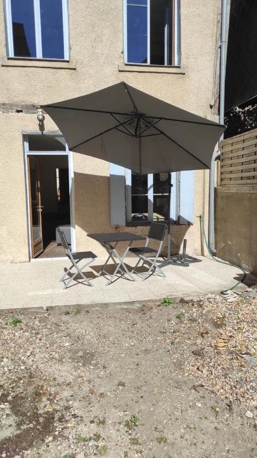 Aubigny Sur Nere Aparthotel Exterior foto